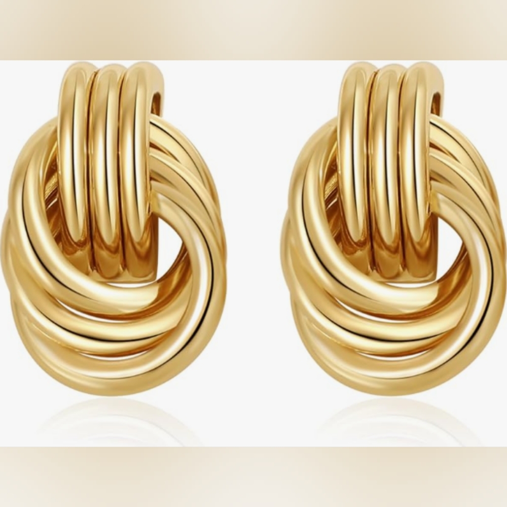 Elegant Gold‎ Knot Earrings
